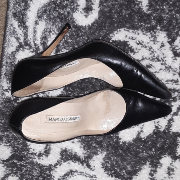 Manola Blahnik black heels - Picture 5 of 5
